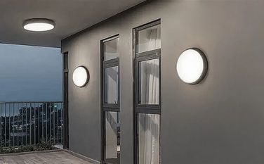 ကြေး Vs. Stainless Steel Bulkhead Lights- ကမ်းရိုးတန်းဒေသများအတွက် ဘယ်ဟာပိုကေ...