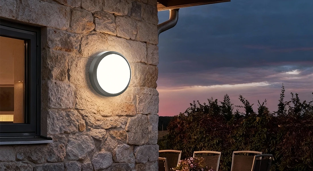 Pro C200 Bulkhead Light best
